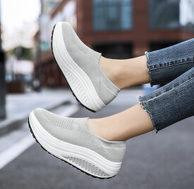 【P5倍★300円OFFクーポンあり】母の日 ダイエットシューズ レディース ニットスニーカー 厚底スニーカー 運動 スポーツシューズ 履きやすい 歩きやすい ダイエットシューズ ナースシューズ 姿勢矯正 厚底 船型底 5cm ウォーキングシューズ 婦人靴 30代40代50代