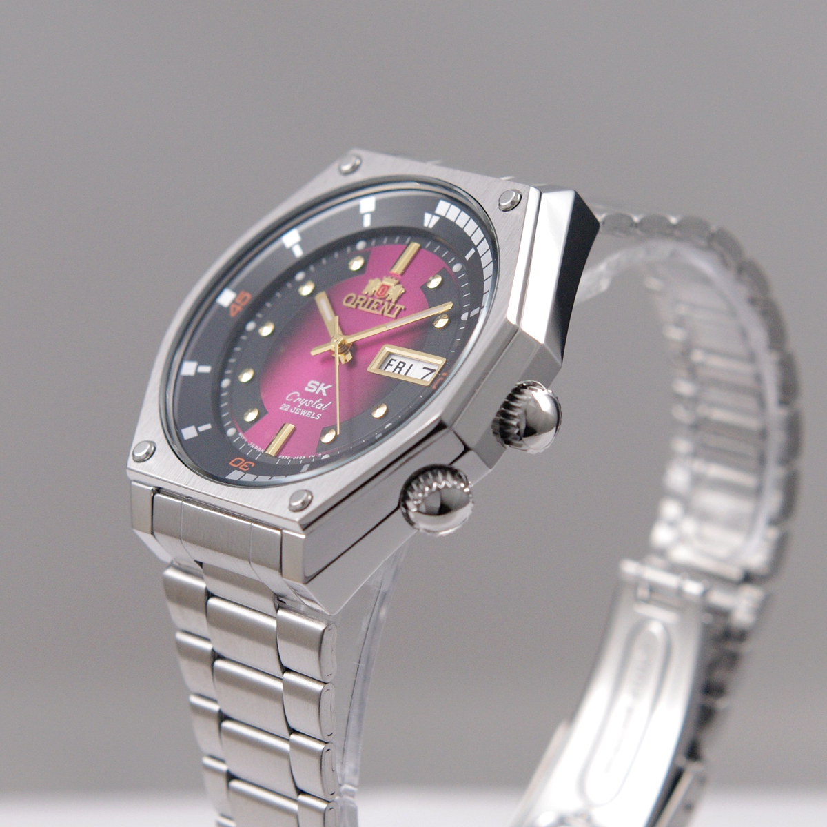 オリエント ORIENT 腕時計 SKモデル AUTOMATIC 自動巻き(手巻付き) 海外モデル レッド RA-AA0B02R19B メンズ  [逆輸入品] | アッキーインターナショナル