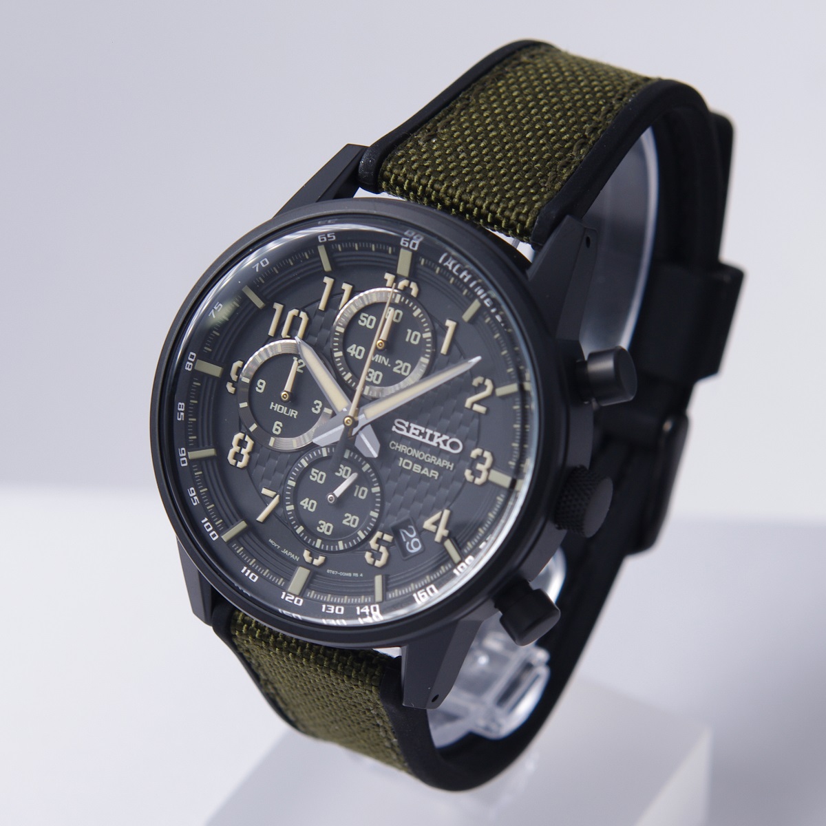セイコー SEIKO 腕時計　スポーツ クロノグラフ 　シリコン/ナイロン　クオーツ 100M防水 ブラック文字盤 カーキー 海外モデル  SSB373P1 メンズ [逆輸入品] | アッキーインターナショナル