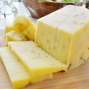 スパイスゴーダチーズ 約360g前後 オランダ産 ゴーダカット ナチュラルチーズ クール便発送 Spice Gouda Cheese チーズ料理