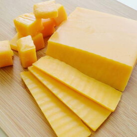 レッドチェダーチーズ 約1kg前後 ニュージーランド産 ナチュラルチーズ クール便発送 Red Cheddar Cheese チーズ料理