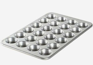 mfBbNEGA ~j}tBp 24Jbv P[L^ v`P[L Nordic Ware Natural Aluminum Commercial Petite Muffin Pan, 24 Cup 45600