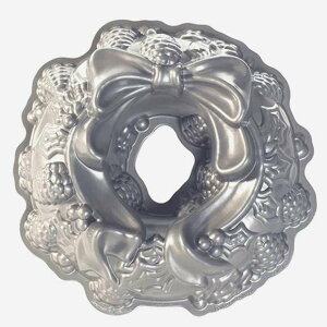 mfBbNEGA zf[ ԗ ogp P[L^ NX}X[X Nordic Ware Platinum Holiday Wreath Bundt Pan 85348