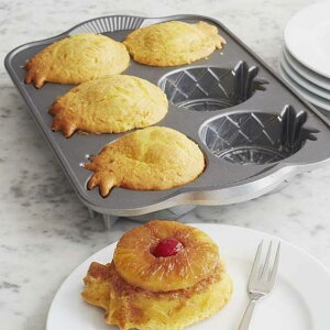 mfBbNEGA pCibv AbvTCh_E P[Lp ~jP[L^ Nordic Ware Pineapple Upside Down Mini Cake Pan