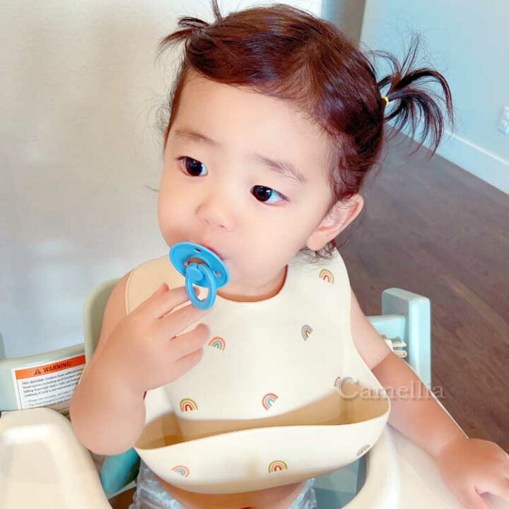 楽天市場 シリコンビブ お食事エプロン Bib シリコン ビブ ソフト 大きめ お食事スタイ おしゃれ 女の子 男の子 ベビー 赤ちゃん よだれかけ ビブ離乳食 ベビー食器 防水 撥水 可愛い かわいい スタイ 幼稚園 保育園 出産祝い ギフト プレゼント マット 楽ギフ