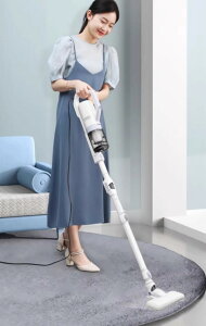 自立 自走式 スティック クリーナー サイクロン 強力吸引 充電式 ハンディ掃除機 一人暮らし ジェネリック家電