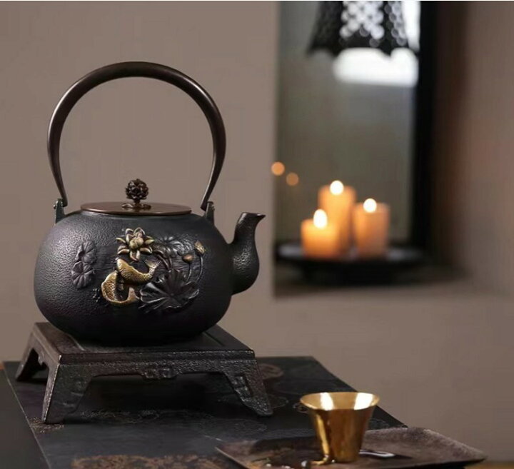 楽天市場】典工堂鉄瓶無コーティング金細工双魚戯荷鋳鉄壺生鉄分補給  