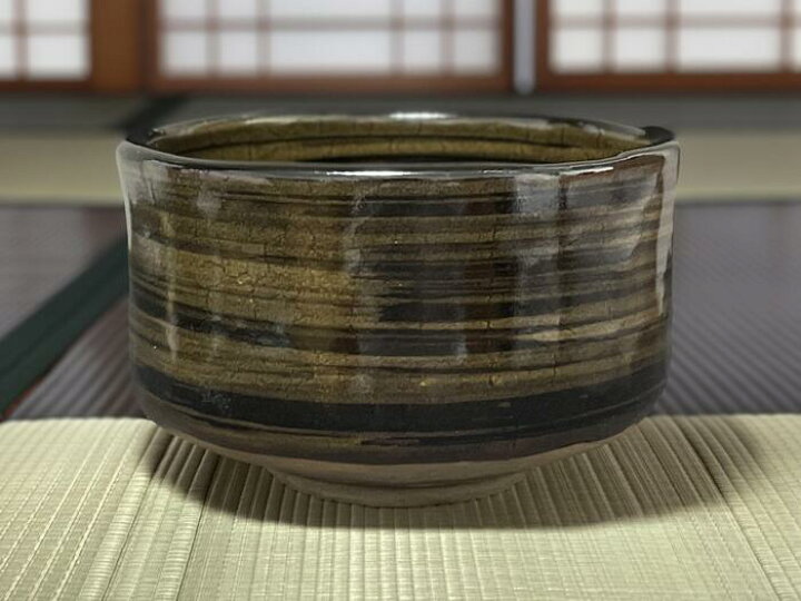楽天市場】茶道具 抹茶碗 美濃焼 黒釉金彩抹茶碗 日本製 陶器 国産 