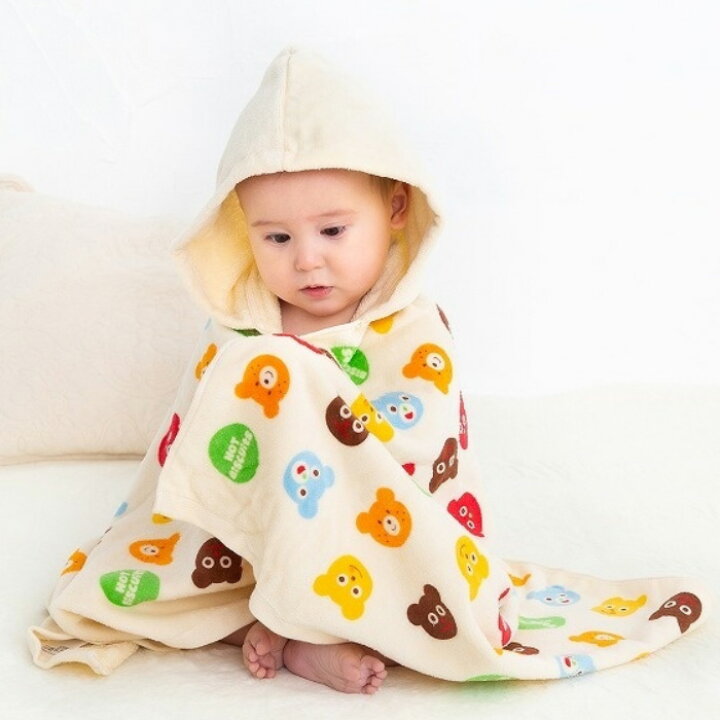 楽天市場】ミキハウスホットビスケッツ・箱付きドットバスポンチョ＆ガーゼハンカチセットf80出産祝い 内祝 名入れ刺繍可能 フード付きバスタオル  湯上りタオル 湯上げタオル70-8104-459 : Aleppo Souq