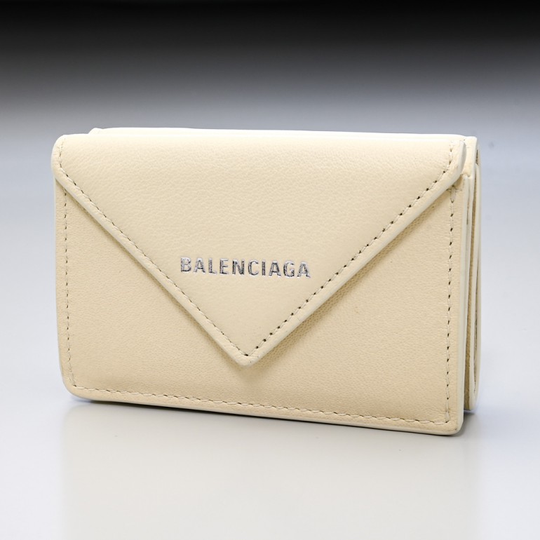 バレンシアガ(BALENCIAGA) 中古 その他の財布 | 通販・人気ランキング 