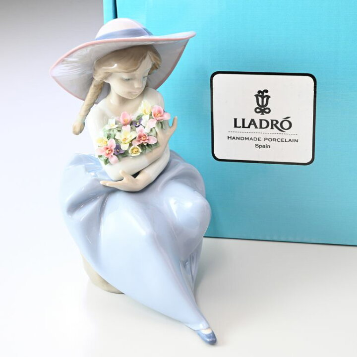 楽天市場】10%OFF！エントリーP10倍☆リヤドロ 花の香りにつつまれて 