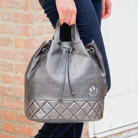 楽天市場 スマイル 巾着 バッグ 小物 ブランド雑貨 の通販