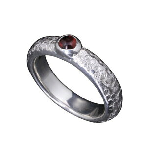  VR b  Ȗ O 8`26 w  5mm w/OFȂň__@Ė͗lAEɈ̃tnhChVo[OByAO⌋wւƂĂ