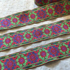 ＊50cmでお届け＊チロリアンテープ アジア チェンマイ タイ リボン モン族 ラインテープ 縁取り 手作り 極太 クラフト ハンドメイド 花 50mm アジアン雑貨 エスニック ヒッピー 手芸用品 猫 猫雑貨 輸入雑貨 手芸雑貨 ネイティブ 刺繍 アジア 首輪 リード 犬服 モン族