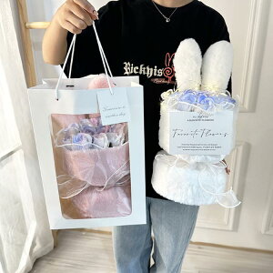 ウサギの耳 花束 11個の小さなフラワー かわいい ぬいぐるみ バラの花束 ソープフラワー 光る LEDライト付き フラワーソープ 母の日ギフ