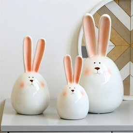うさぎの置物 ウサギ 動物 オーナメント 北欧風 かわいい 卓上置物 おしゃれ インテリア 装飾 お洒落 事務室 居間 置き物 雑貨 装飾品 小物 癒し プレゼント 3色
