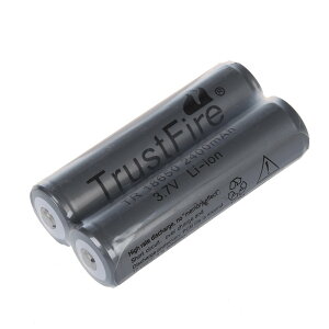 TrustFire 18650 3.7V 2400mAh [dobe[PCBی{[h 2Zbg