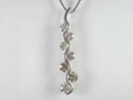 K18WG ホワイトゴールド ダイヤモンド ペンダント ネックレス10P03Dec16【楽ギフ_包装】