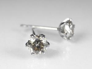 PTダイヤスタッドピアス0.5CT