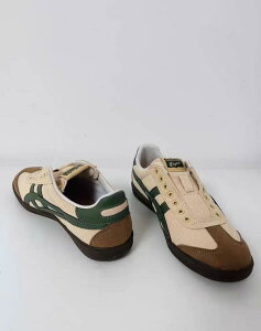 ���{������ Onitsuka Tiger �I�j�c�J�^�C�K�[ Tokuten Slip-On BeigeGreen �g�N�e�� �X���b�|�� �x�[�W���O���[�� �J�W���A���X���b�|�� 1183c129-250
