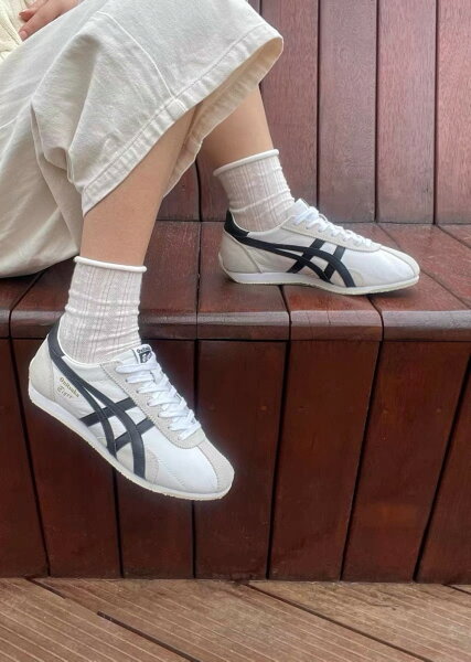 日本未入荷 Onitsuka Tiger オニツカタイガー Runspark White Grey Black ランスパーク ホワイトグレーブラック ローカット レトロ レディース メンズ ユニセックス 男女兼用スニーカー 1183b480-105