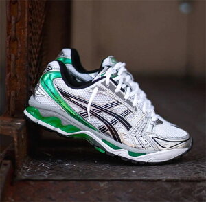 { ASICS GEL-KAYANO 14 WHITE/MALACHITE GREEN AVbNX QJm14 zCgO[ 1201A019-110 Xg[gX^C Xj[J[ }JCgO[
