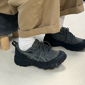 ���{������ Asics Gel-Venture 6 �A�V�b�N�X �Q���x���`���[6 �O���[ �j�����p�X�j�[�J�[ �����j���O�V���[�Y Shield Graphite Grey Truffle Grey 1203A474-020