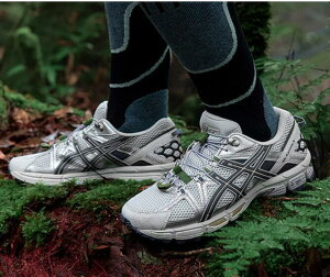 { ASICS Gel Kahana 8 AVbNX QJni8 Vo[O[ Silver Green 1011B828-021  Xg[gX^C Xj[J[   {