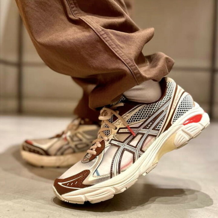 楽天市場】日本未発売 asics GT-2160 ABOVE THE CLOUDS CREAM 