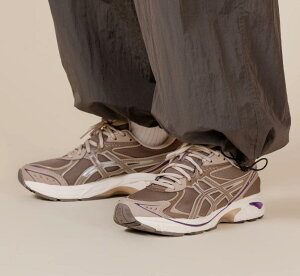 { Asics AVbNX GT2160 _[Ng[v uE GT-2160 Dark Taupe jp lCXj[J[ [Jbg 1203A320-251