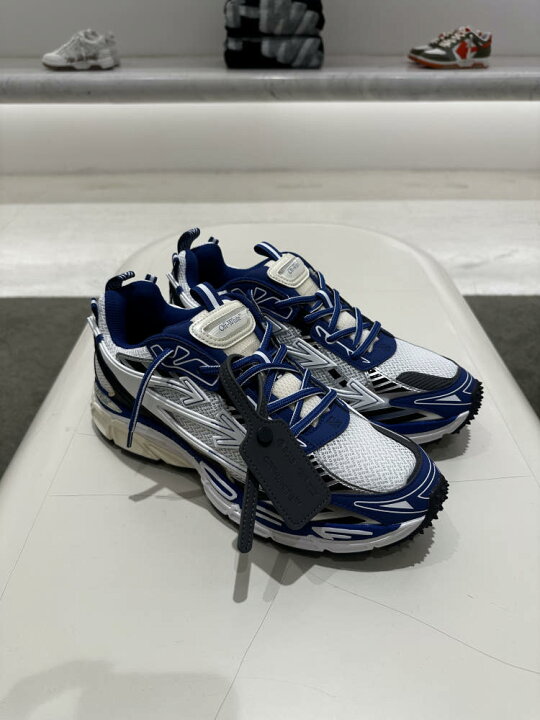 楽天市場】日本未発売 OFFWHITE OW オフホワイト メンズスニーカー 