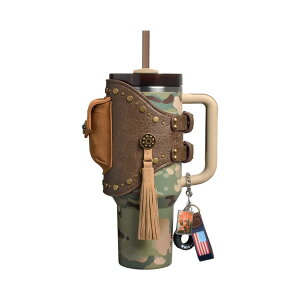 ���{������ Stanley x The Post Malone �X�������[ �|�X�g�}���� �R���{���[�V���� H2.0 �^���u���[ �p�E�`�t�� 1.18L �}���`�[�J�� �J�� Quencher H2.0 Flowstate Tumbler with Quencher Pouch Belt Multicam