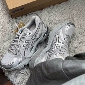 ���{������ ASICS Gel-Flux4 �A�V�b�N�X �Q�� �t���b�N�X ���C�g�O���[ �V���o�[ Light Grey Silver �j�����p�X�j�[�J�[ 1012B638-020