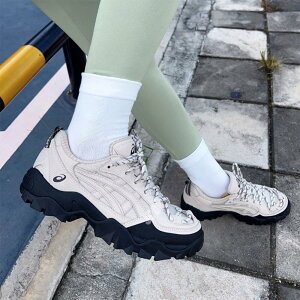 ���{������ ASICS Gel Pickax Feathergrey �A�V�b�N�X �Q�� �s�b�N�G�b�N�X �x�[�W�� �j�����p�X�j�[�J�[ 1203A983-020