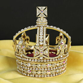 【すぐに使える10％OFFクーポン】ヴィクトリア女王の小さな王冠