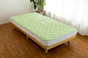 吸水速乾 敷きパッド 夏用 Q-max値0.3以上 ( 中わたには帝人マイティトップ使用 ) 裏側滑り止め加工で面倒な着脱なし 雑菌の抑制 防臭 防ダニ ベッドパッド 冷感 敷パット ひんやり敷パッ