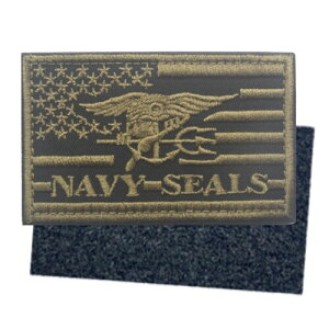 xNt by ~^[ hJ O[ lCr[V[Y pb` ^NeBJ ToQ[  r  NYANDELMO ND-0197-R03-green