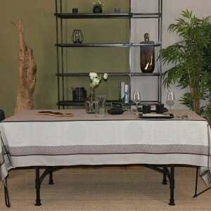 Sud ?toffeiVbh Ggbtje[uNX 앧v@X WK[hD Chamaret NaturelCguE150cm x 150cm 4lp