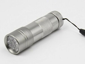 h  ~ A   d A 䕨  ȂǁA1{ł낢g LED 12 O nfB[ UV Cg iVo[j