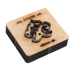 U[Ntg U[JbeBO_C |` [Ƃ ^ | ؐx[X yʐ݌v 40 x 35mm