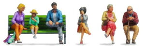 ロクハン Zゲージ 1/220スケール 極小フィギュア 座る人々 S210 ジオラマ用品