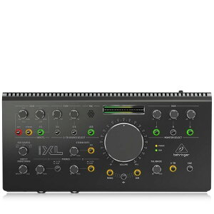 �x�����K�[ Behringer 2x4 USB�I�[�f�B�I�C���^�[�t�F�[�X 192kHz�Ή� MIDAS�}�C�N�v���A���v���� �����g�[�N�o�b�N�}�C�N �X�^�W�I�R���g���[���[ VCA�R���g���[�� STUDIO XL BLACK