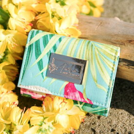 カードケース カード入れ コンパクト おしゃれ かわいい ハワイアン レディース ファッション 小物 プレゼント ギフト ハワイアンファブリック 生地 花柄 （ナニカードケース）