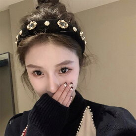 ベロア カチューシャ キラキラ ビジュー 付き ブラック パール ラインストーン ヘアバンド まとめ髪 髪飾り ヘアアクセサリー ヘアクリップ ヘアピン 髪留め ヘアアレンジ アクセント レディース 大人かわいい 韓国 オルチャン