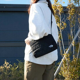 ザ・ノース・フェイス Geoface Pouch ジオフェイスポーチ NM32356 K バッグ ポーチ : ブラック THE NORTH FACE