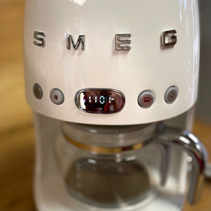 Quiet ChallengeSmeg DCF02US 50年代 レトロスタイル クリーム ドリップフィルター コーヒーメーカー Smeg