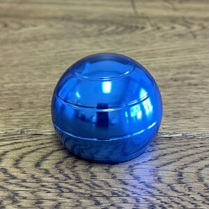 XgX{[  ]  q l Xsi[ Kinetic Spinning Desk Toy Ball, Metal Stress Ball for Adults Anxiety, ADHD Optical Illusion Fidget Spinner Toys for Adults Kids