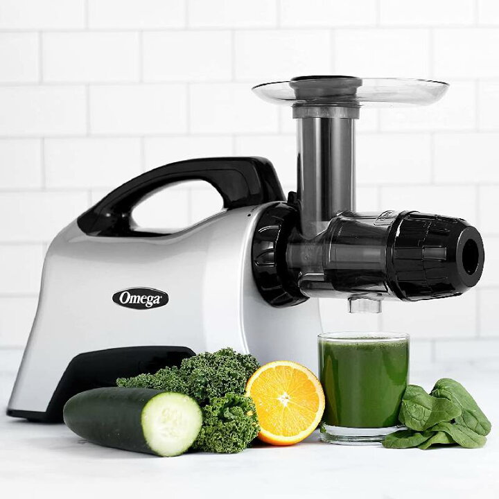 オメガ スロージューサー シルバー Omega Juicer NC1000HDS Juice Extractor and Nutrition