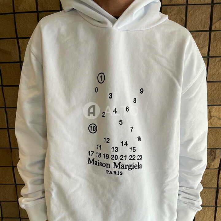 楽天市場】☆2023AW入荷☆Maison Margielaメゾンマルジェラロゴ刺繍 
