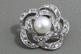 パール 真珠 淡水 ピン ブローチ 白 黒 花 代用ロジウムメッキ 金メッキ